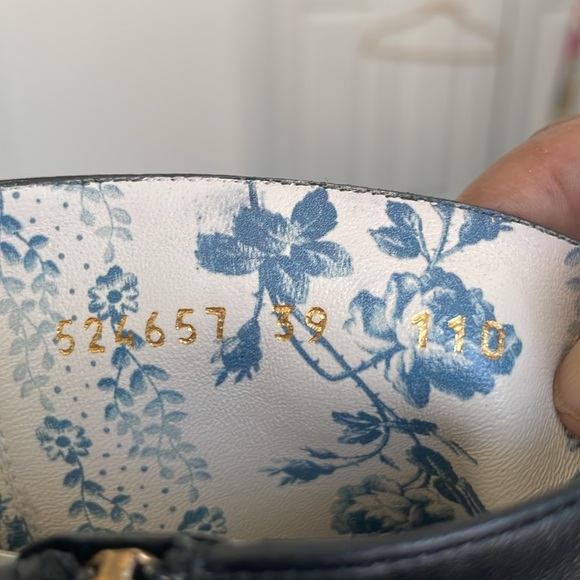 Gucci tall boot US size 8 good condition black leather - Picture 3 of 9